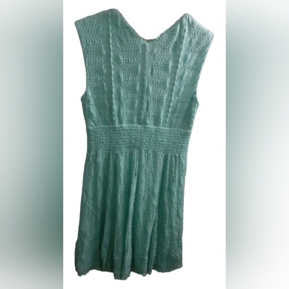 Rabbit Rabbit Rabbit Womens size 12 p Lined Turquoise Lace overlay vneck Dress - Picture 10 of 10